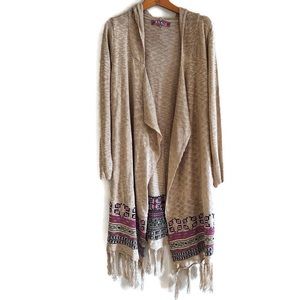 NWOT Selfie Couture by Trendology Sweater | Size M/L